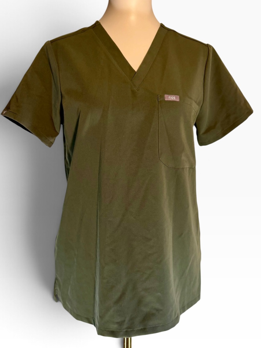 FIGS Catarina One Pocket Scrub Top Women's S Olive Green Technical Collection